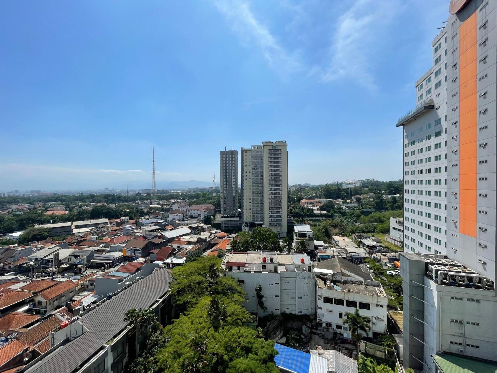 Superior At Galeri Ciumbuleuit 1st Tower With View Apartemen *